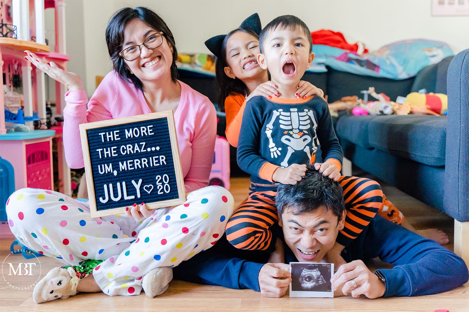pregnancy announcement for third baby - northern virginia maternity photographer